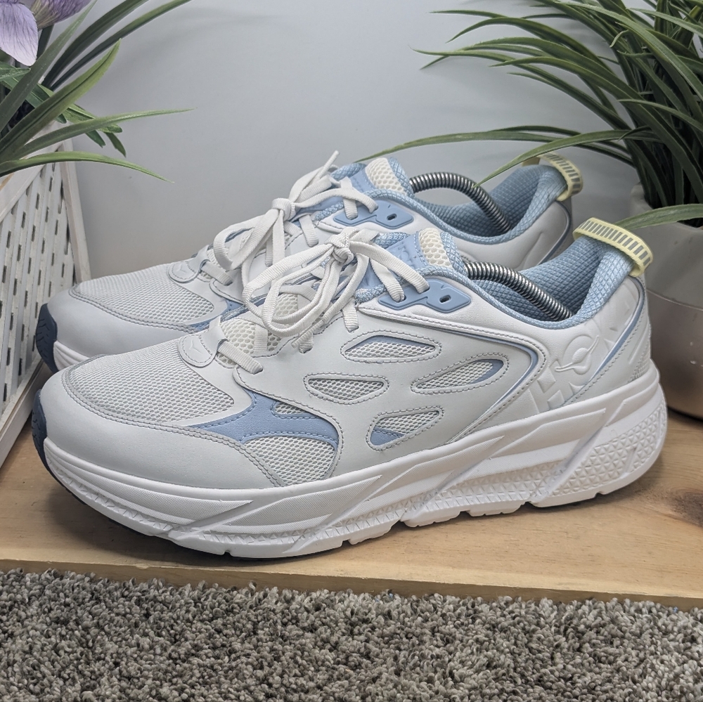 New Hoka Clifton L Unisex Mens Size 12 Walking Shoes Women's Size 13 Shoes